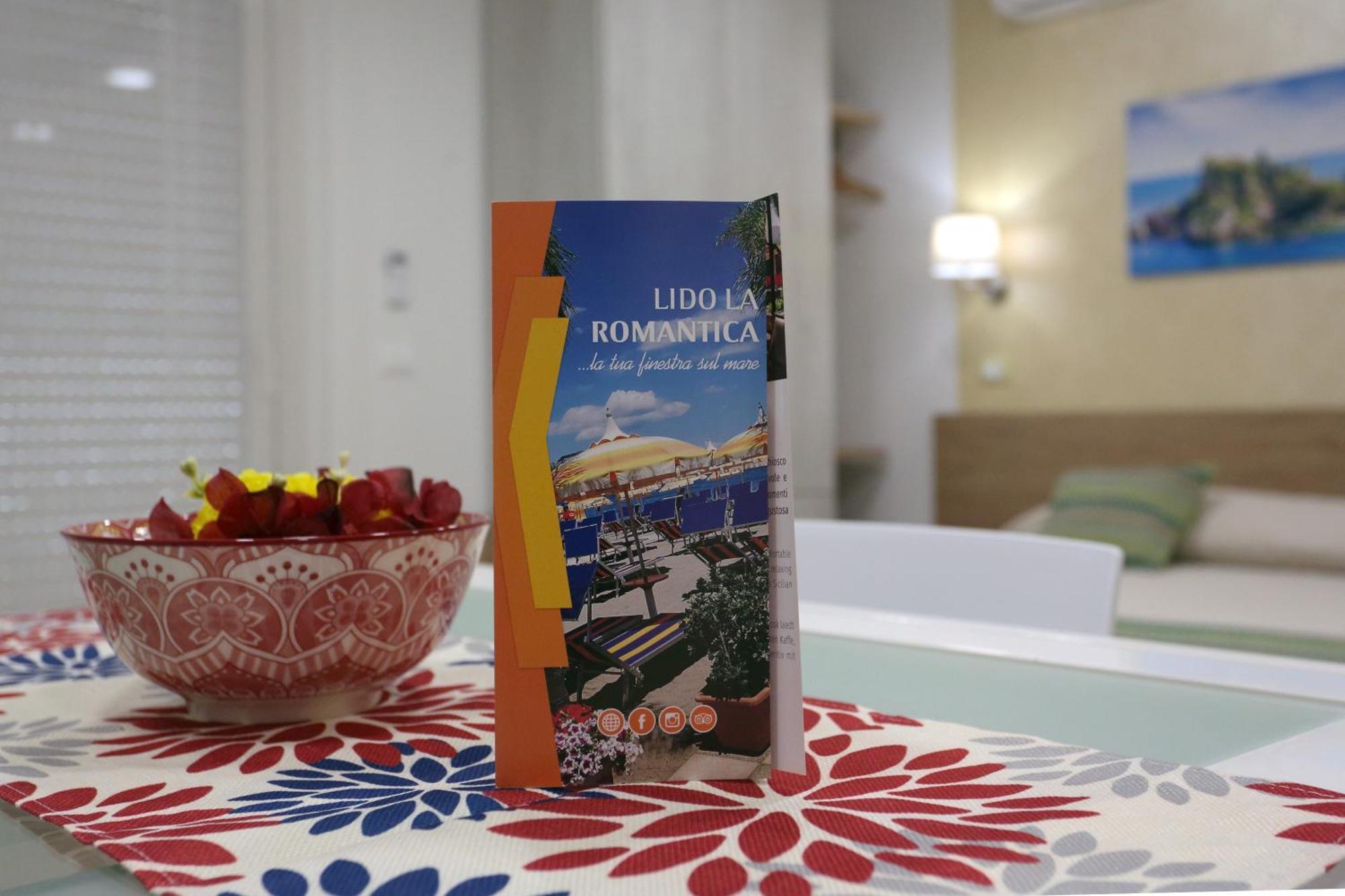 Theos Holidays Apartments Giardini-Naxos Zewnętrze zdjęcie